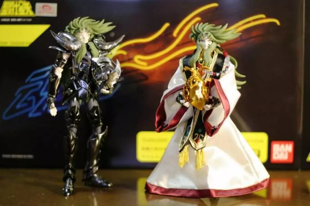 Shion Aries Specter & Great Pope Japan